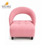SILLA RECEPCI N ROSA PIEL SINT. CON RUEDAS